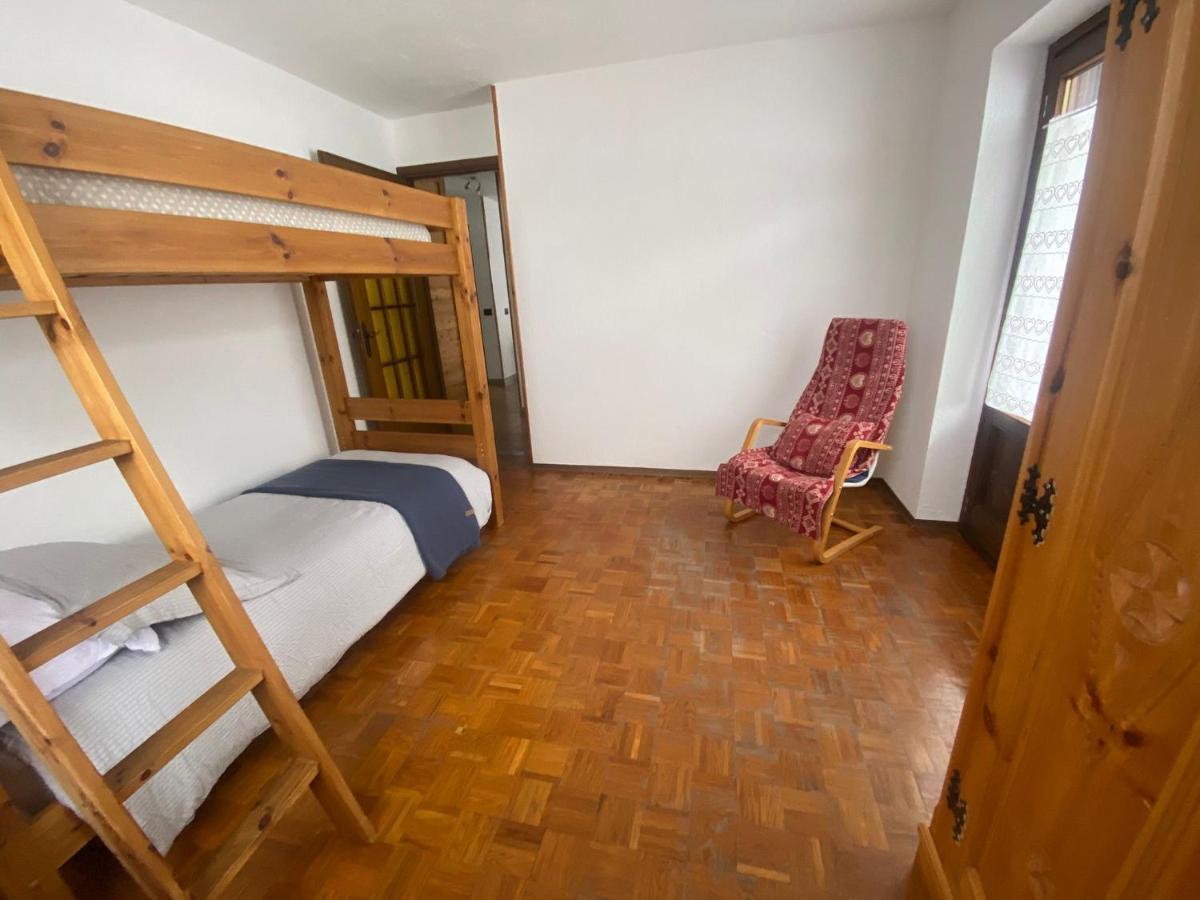 Ferienwohnung Le Cre Introd Exterior foto